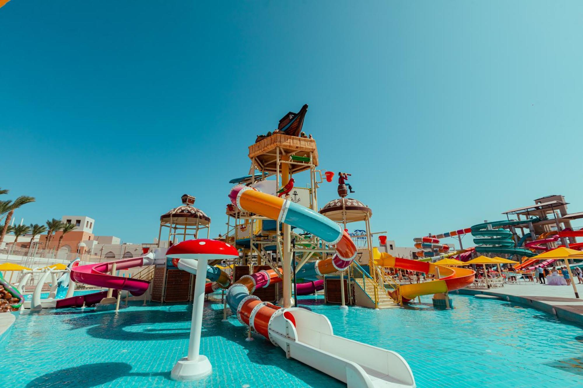 Pickalbatros Sands פורט גאלב מראה חיצוני תמונה The Land of Legends Theme Park